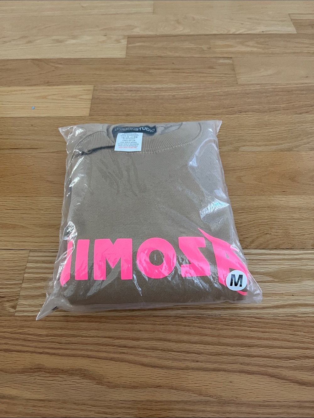 Mimosa Graphic Sweatshirt - Neon Pink on Taupe